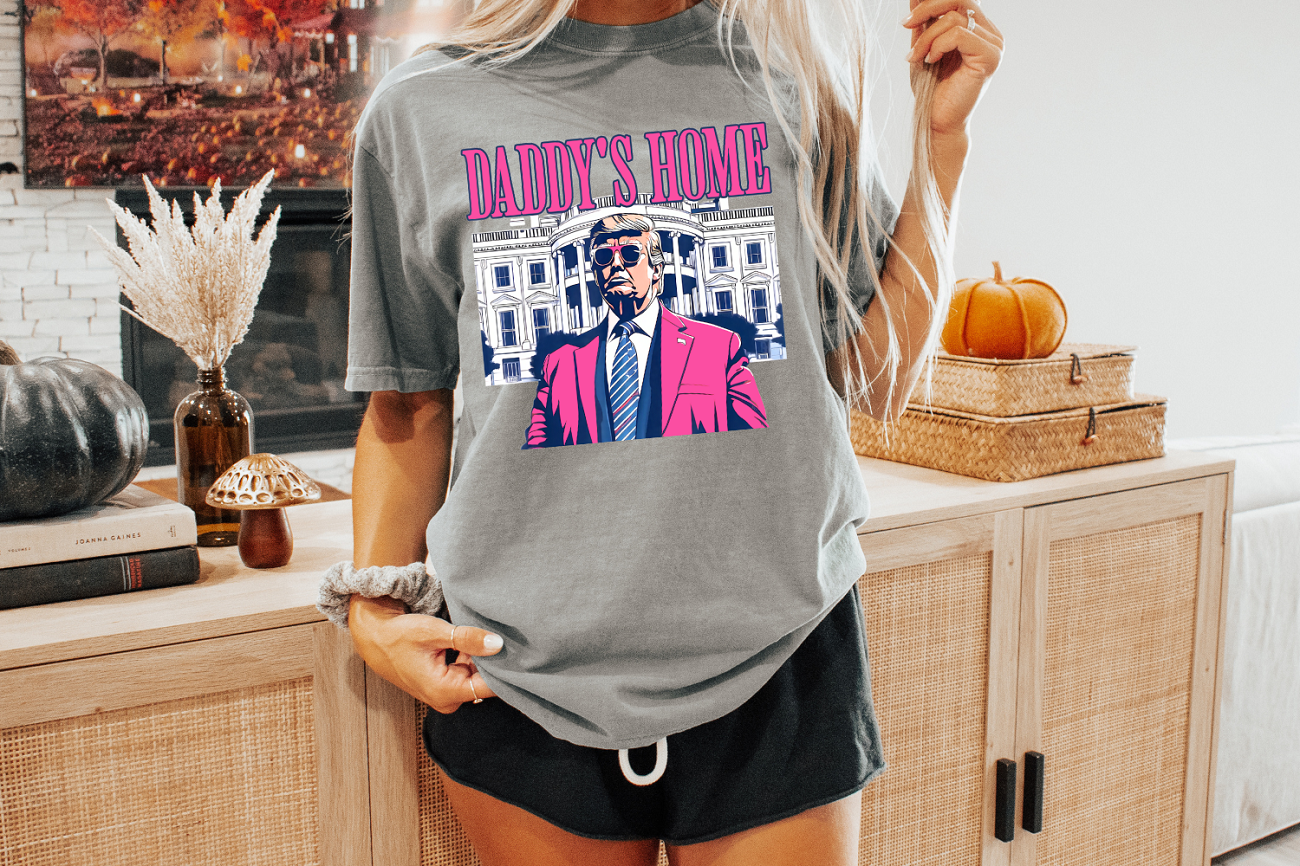 Trump Daddys Home Pink