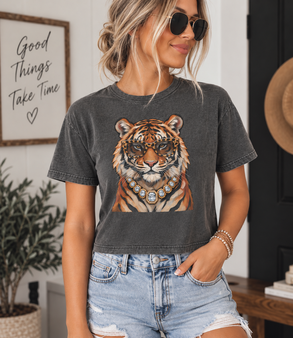 Glam Tiger Boxy Cropped Tee