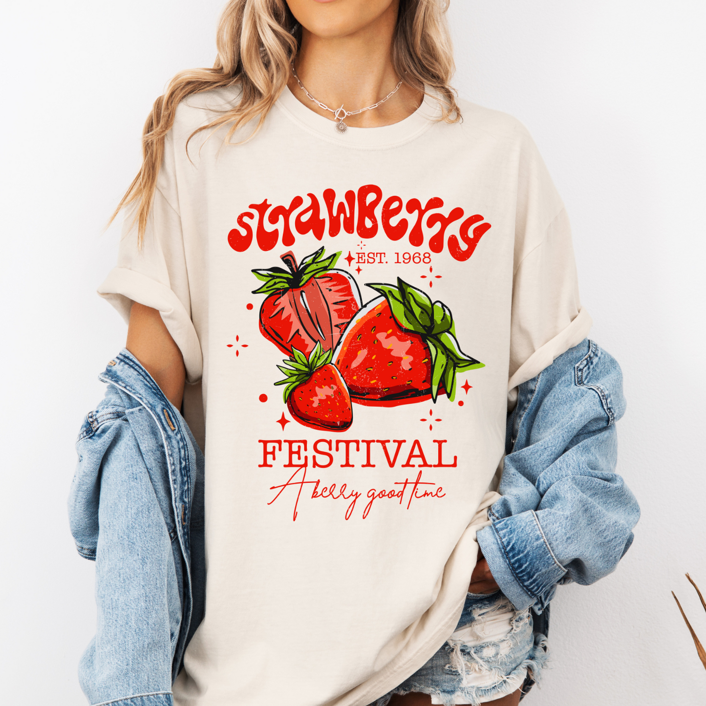 Strawberry Festival retro CC Tshirt