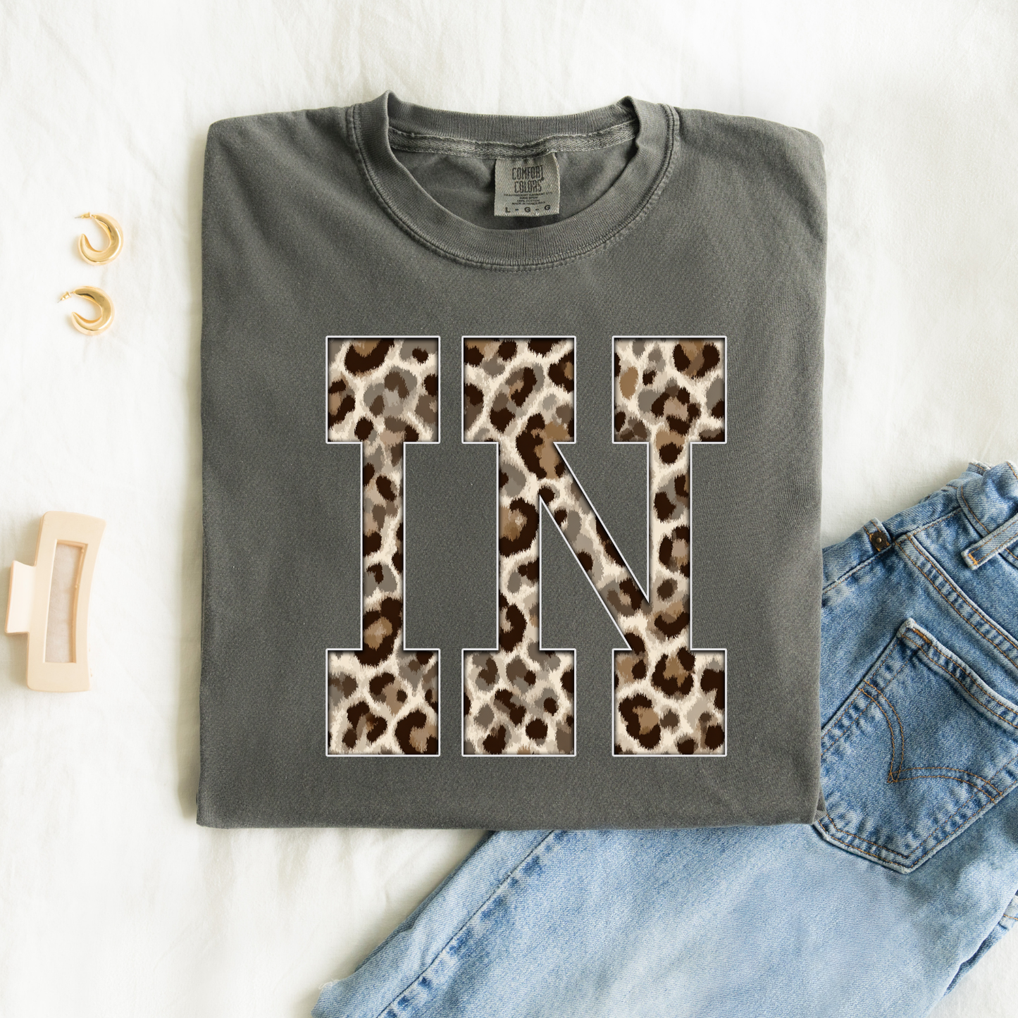 Indian Leopard on Pepper Grey